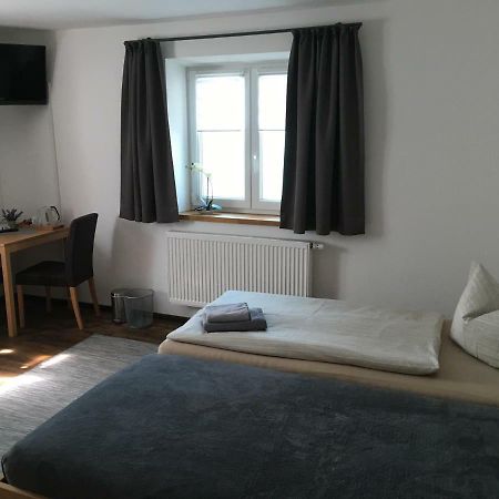 Pension Zur Alten Post Untermeitingen Exterior photo